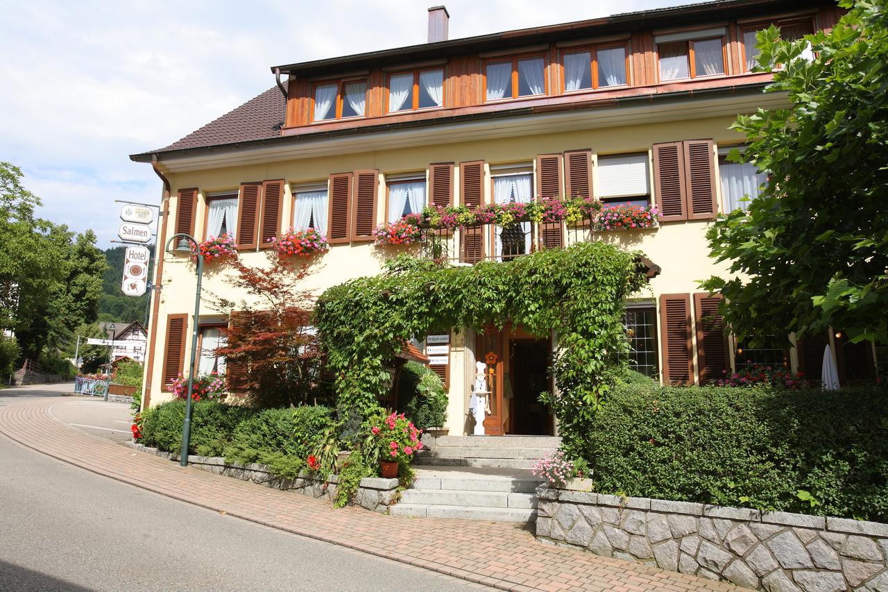 Landhotel Salmen Oberkirch  Εξωτερικό φωτογραφία