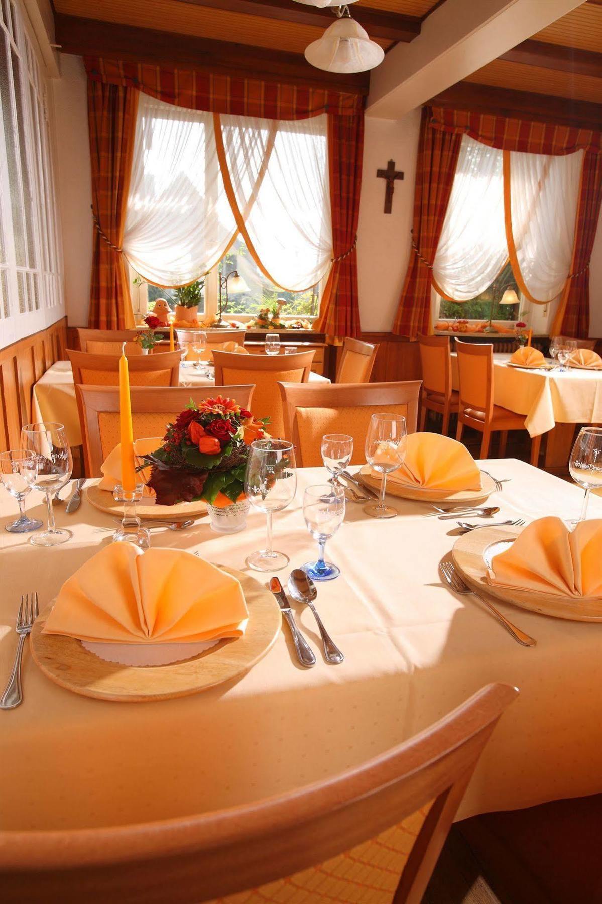 Landhotel Salmen Oberkirch  Εξωτερικό φωτογραφία